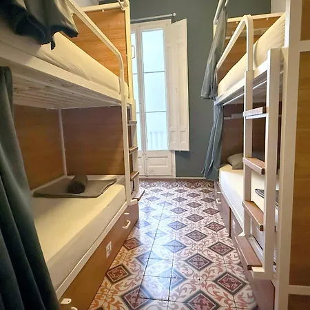 Fabrizzio'S Petit-3